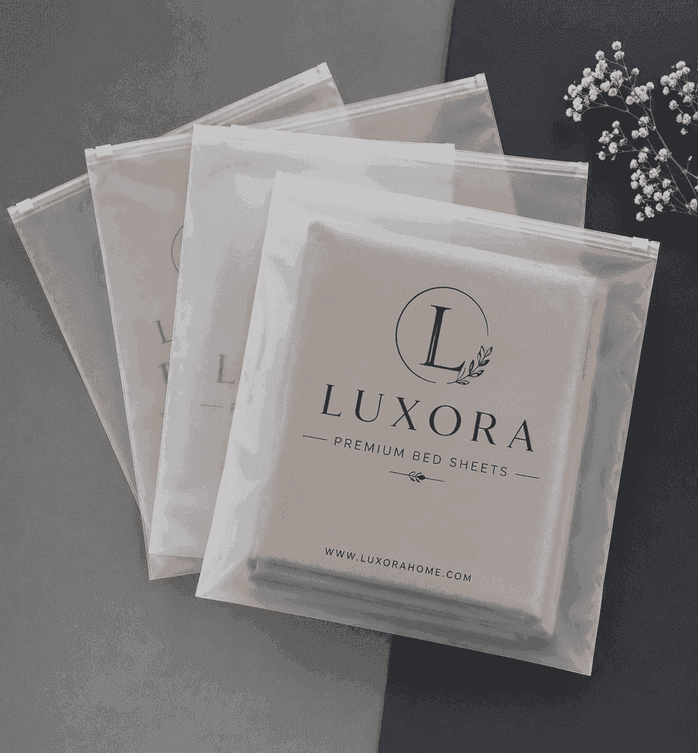 EVA Clear Zipper Bags for Bedsheet & Home Textile thumbnail 3